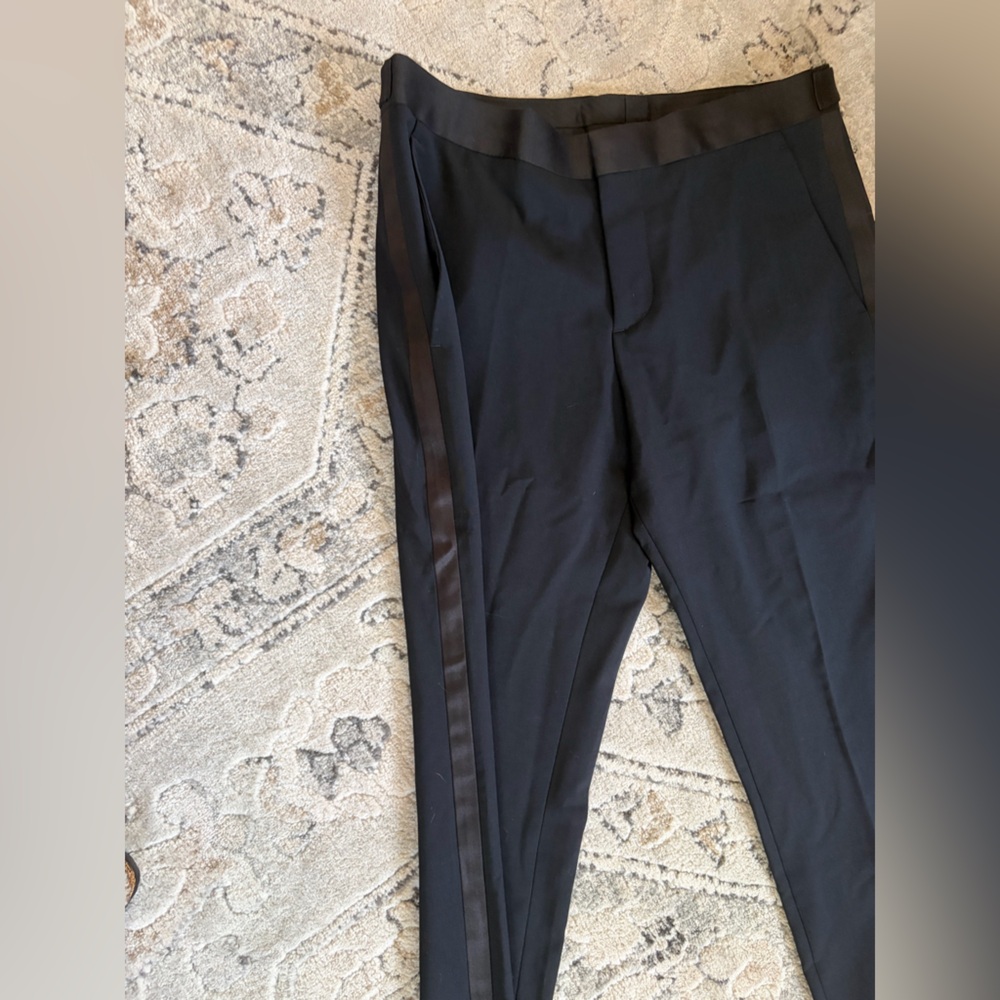 Express Slim Black Performance Stretch Wool-Blend Tuxedo Pant W28 L32 Like new - Picture 6 of 7